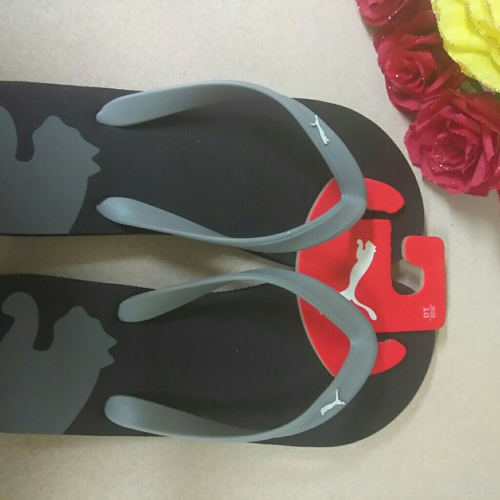 New Black Men Sandals NWT